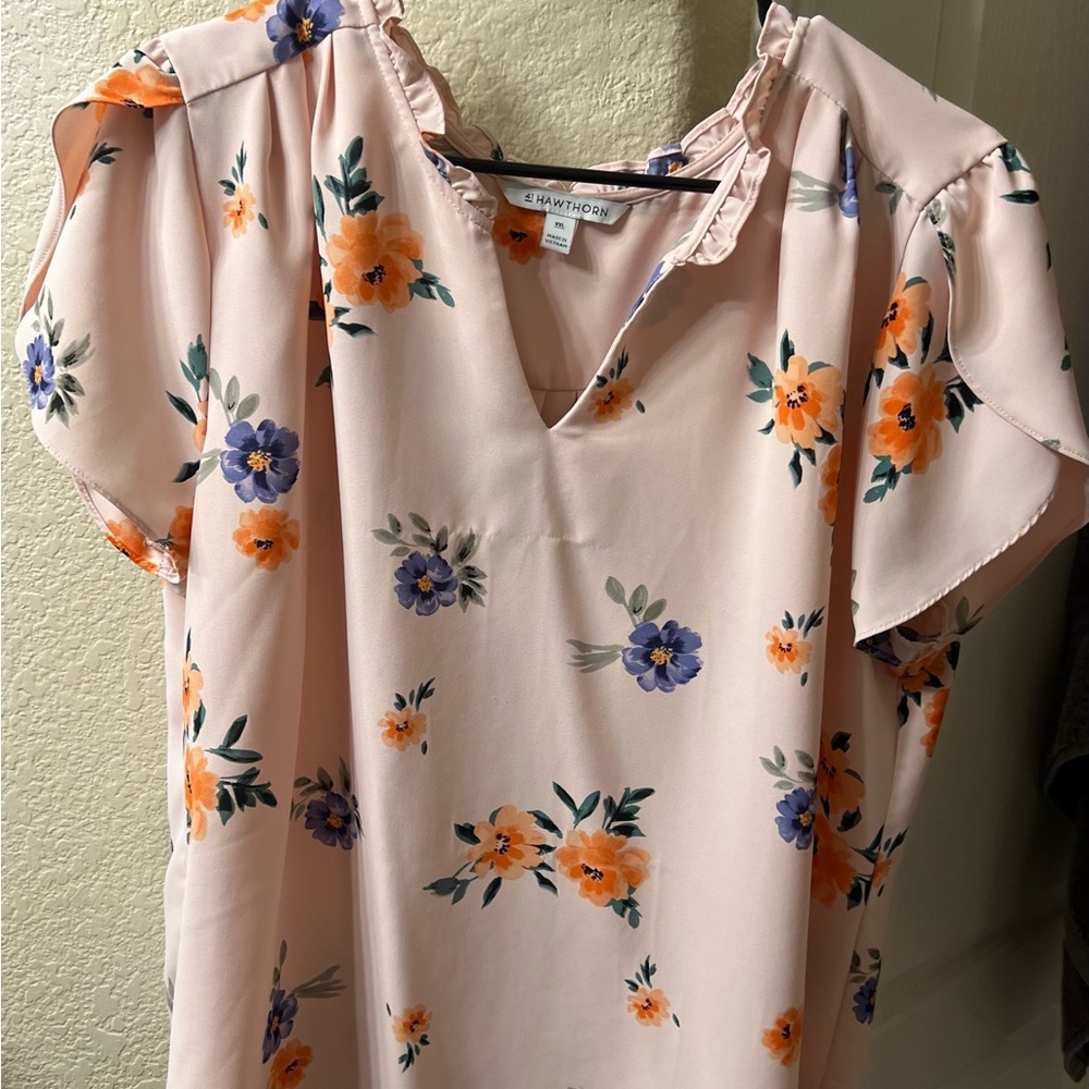 41 Hawthorne Floral Ruffle Sleeve Top